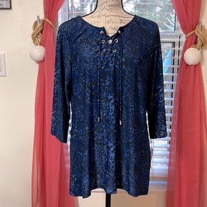 Blue Leopard Tunic with drawstring. Sleeves are 3/4 length. Size Large NWT